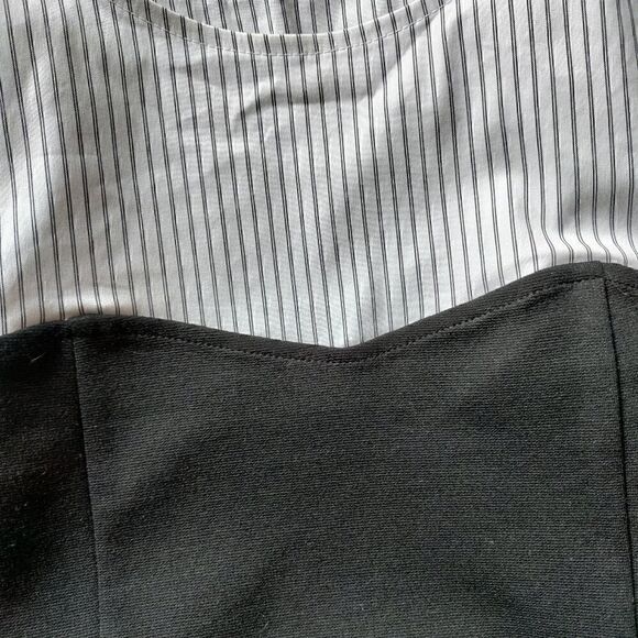 𝅺express women's black and white classic blouse - Picture 3 of 3